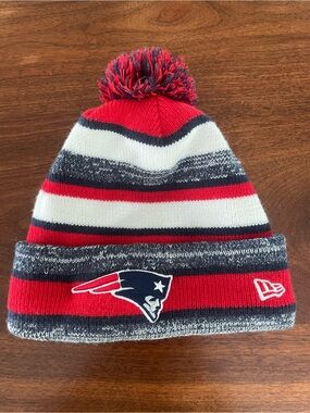 New England Patriots Red White & Navy Striped Pom Beanie NFL authentic